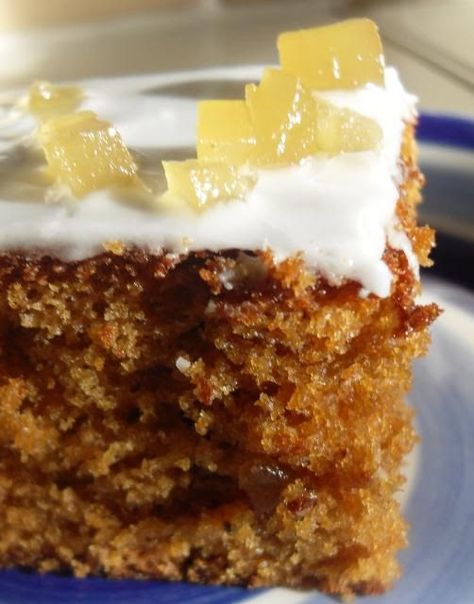 Spicy Ginger Traybake | The English Kitchen Traybake Cake, Black Treacle, Demerara Sugar, Tray Cake, Tray Bake Recipes, The English Kitchen, Tray Bake, Drizzle Cake, English Kitchen