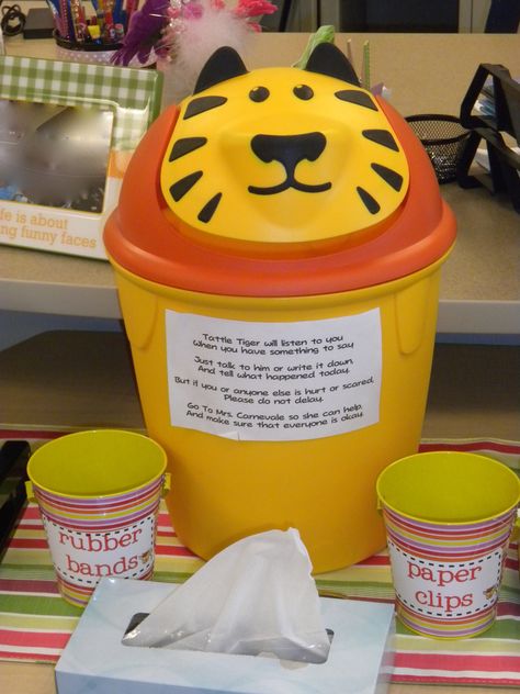 Where can I get this tiger container?  Anyone out there know? Teacher Organization Ideas, Classroom Management Ideas, Modern Teacher, Please Don't Leave, Teaching Classroom Management, Classroom Behavior Management, Classroom Organisation, Organization And Management, Classroom Behavior