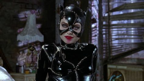 Michelle Pfeiffer Shows Off Her Catwoman Whip From BATMAN RETURNS and Posts a Video of Her Cracking It — GeekTyrant Michelle Pfeiffer Catwoman Costume, Michelle Pfeiffer Catwoman, Catwoman Batman Returns, Cat Woman Mask, Catwoman Suit, Catwoman Mask, Batman Returns 1992, Catwoman Batman, Catwoman Costume