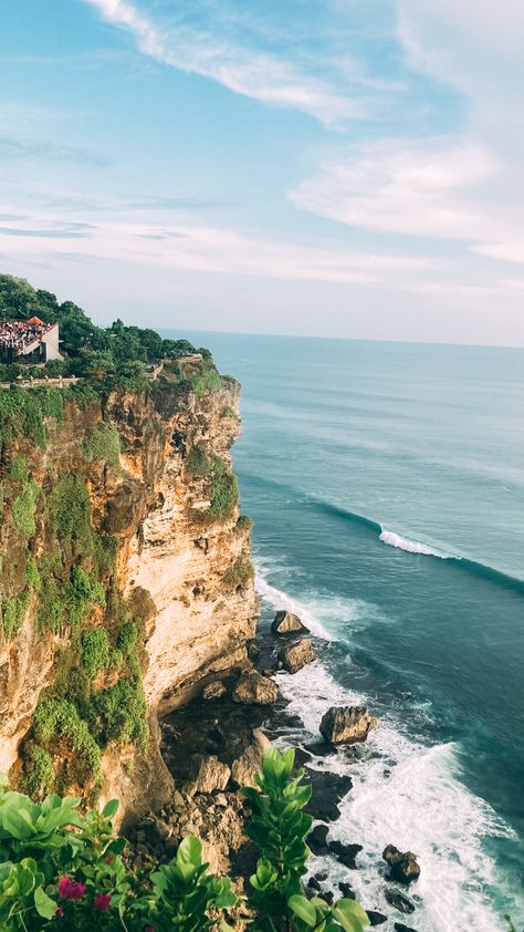 Stunning Cliffs in Uluwatu, Bali Uluwatu Aesthetic, Bali Uluwatu, Uluwatu Bali, Bali Photos, Bali Resort, Bali House, Wellness Resort, Beach Shack, Surf Trip