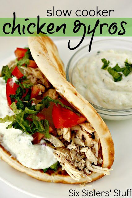 Homemade Tzatziki Sauce, Six Sisters Stuff, Chicken Gyros, Fresh Salad, Tzatziki Sauce, Think Food, Crock Pot Slow Cooker, Crock Pot Cooking, Summer Dinner