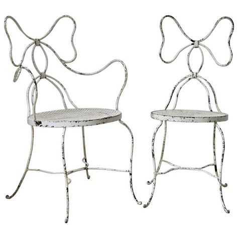 Wedding chairs diy