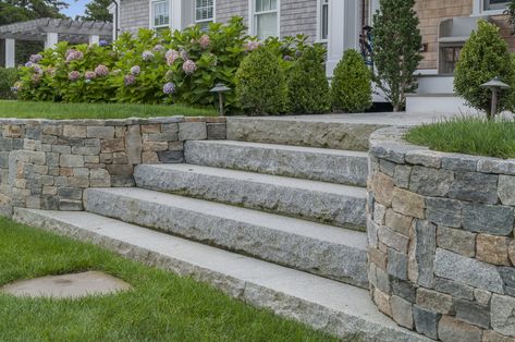 Granite Steps, Stone Front Stairs Entrance, Exterior Stairs To Front Door Stone, Large Flat Rock Steps, Natural Stone Front Steps, Curved Stone Steps, Front Porch Stone Steps, Front Porch Stone, Walkways Paths