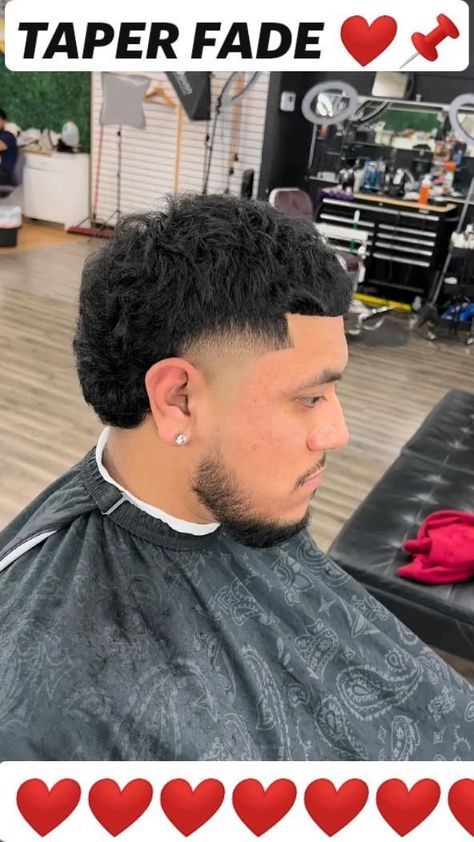 TAPER FADE ❤📌 in 2022 | Short scene hair, Waves hairstyle men, Big curly hair Short Taper Haircut, Male Haircut, Types Of Fade Haircut, Fade Haircut Designs, Taper Fade Short Hair, Waves Hairstyle Men, Top Haircuts For Men, Fade Haircut Curly Hair, Taper Fade Curly Hair