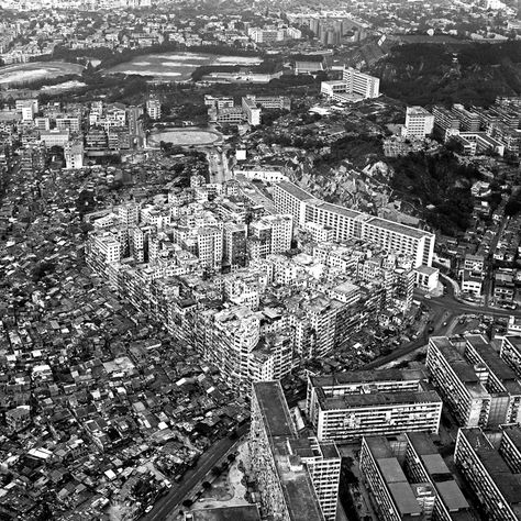 Kowloon Walled City, Hong Kong Travel, Walled City, City Architecture, Urban Planning, Wall Street Journal, Paris Skyline, City Photo, Hong Kong