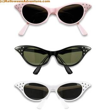 1950s accessories - Google Search Weird Sunglasses, 50s Sunglasses, 1950s Sunglasses, 1950s Accessories, 1950 Fashion, Bags Online Shopping, Black Costume, Authentic Designer Handbags, Cat Eye Glasses