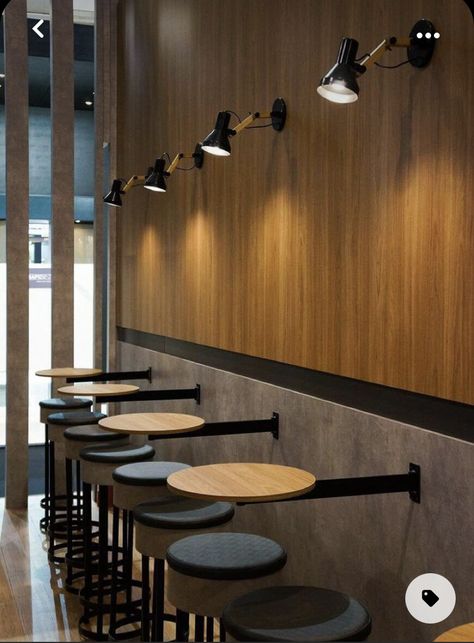 Cool Restaurant Design, Small Restaurant Design, Coffee Bar Design, Cafe Seating, Coffee Shop Interior Design, Design Café, Decoration Restaurant, Bar Interior Design, Cafe Shop Design