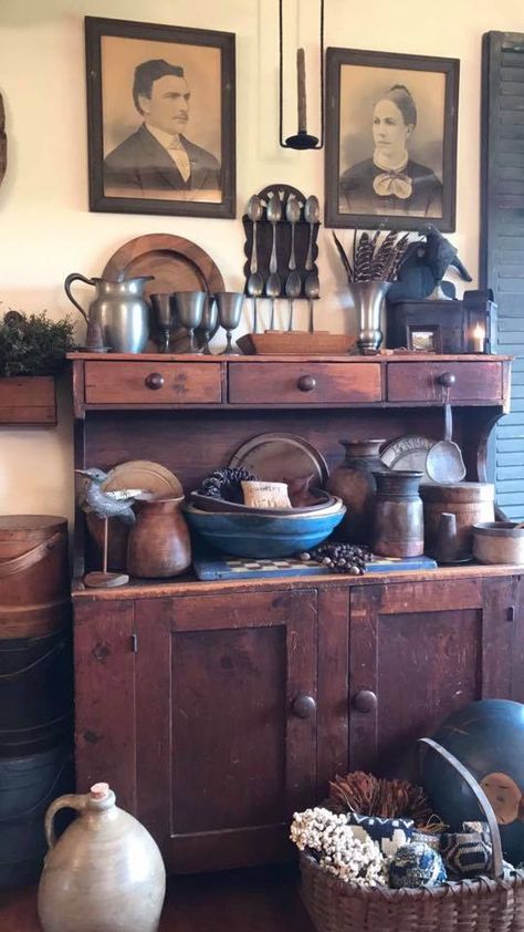 Dry Sink Decor Ideas Farmhouse, Dry Sink Decor Ideas, Primitive Dry Sink, Primitive Cabinet, Antique Dry Sink, Primitive Interiors, Early American Decor, Colonial Decorating, China Cupboard