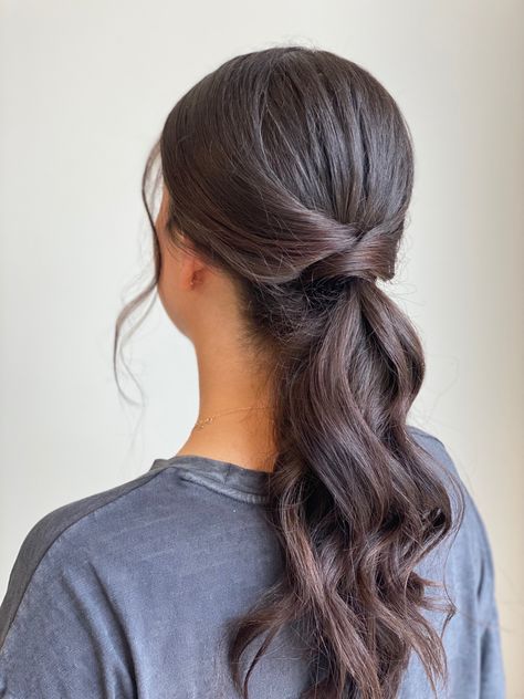 Bridesmaid Ponytail, Low Pony Hairstyles, Formal Ponytail, Wedding Ponytail Hairstyles, Bridesmaid Hair Inspo, Wedding Ponytail, Low Ponytail Hairstyles, Pony Hairstyles, Guest Hair