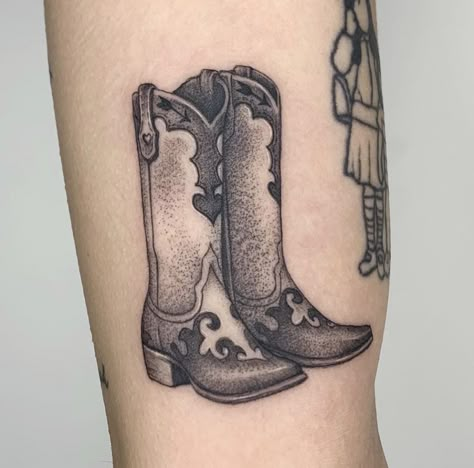 Cowboy Boot Tattoo With Flowers, Wrangler Tattoo, Cowgirl Boots Tattoo, March Tattoos, Country Tats, Cowboy Boots Tattoo, Skull And Flower Tattoo, Boots Tattoo, Little Tattoo Ideas