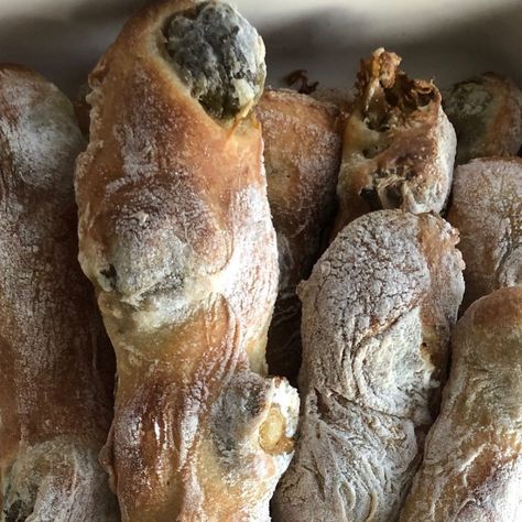 Paul Hollywood on Instagram: “Olive bread sticks, made with ciabatta dough filled with large green olives... #getbaking #lockdownbaking #staysafe X” Olive Bread, Bread Sticks, Paul Hollywood, Supper Club, Green Olives, Breadsticks, Fine Wine, Italian Style, Dough