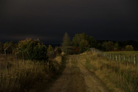 (99+) Just Another _____ on Tumblr Photography Composition, Apocalypse Aesthetic, Midwest Emo, Nighty Night, Southern Gothic, Dark Sky, Pitch Black, Summer Mood, Dark Skies