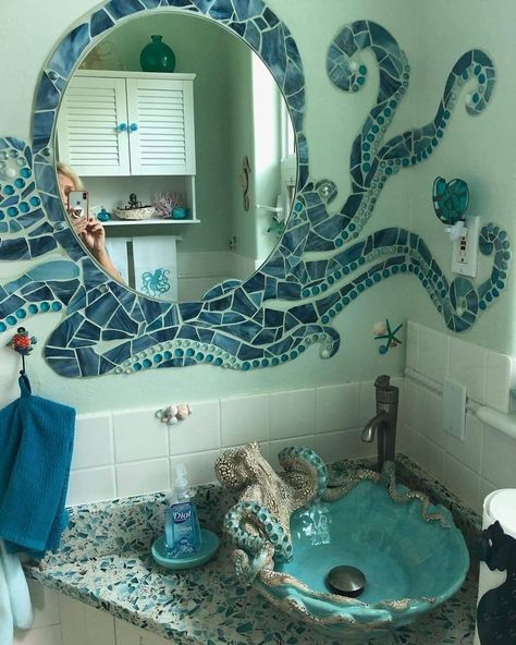 Tiled Mirror, Octopus Bathroom, Bathroom Mosaic, Ocean Bathroom, Beach House Bathroom, Mermaid Bathroom, Mosaic Bathroom, Octopus Design, Diy Bathroom Decor