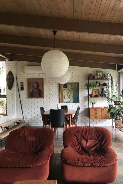 Modernist Interior, Living Vintage, Slate Flooring, Style Deco, Floor To Ceiling Windows, Boho Interior, Cheap Decor, Cheap Home Decor, Interior Inspo