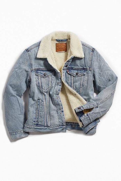 Denim Sherpa Jacket, Urban Wear Women, Sherpa Lined Denim Jacket, Sherpa Denim Jacket, Hipster Mens Fashion, Oversized Denim Jacket, Urban Dresses, Trendy Fall Outfits, Urban Wear