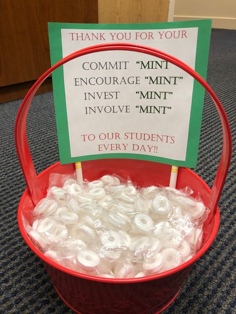 Commit.....mint treat to share for all staff any time of the year. Cashier Appreciation Ideas Lowes, Team Meeting Snack Ideas, Cheap Easy Staff Gifts, Small Team Gift Ideas, Staff Acknowledgement Ideas, Work Goodie Bags Gift Ideas, Healthy Marketing Ideas, Wellness Gift Ideas For Employees, Crafts For Office Staff