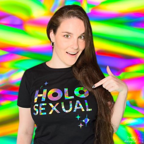 holosexual nail polish goddess Holographic Shirt, Simply Nailogical, Holographic Top, Holographic Fashion, Ladies Shirt, Beauty Guru, Youtubers, Top Shirt, Nail Polish