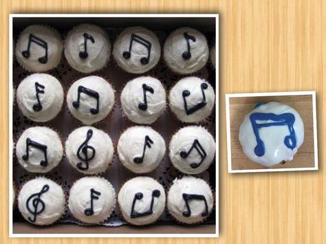 Emily's Donuts & Café Music Note Cupcakes, Music Note Cake, Music Cupcakes, Bolo Musical, Music Note Party, Music Birthday Party, Music Theme Birthday, Piano Cakes, Music Cakes