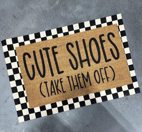 Shoes Off Doormat, Apartment Door Decor, Outside Door Mats, Fun Conversation Starters, Dream Aesthetic, Take Off Your Shoes, Funny Doormats, Barbie Dream House, Your Shoes