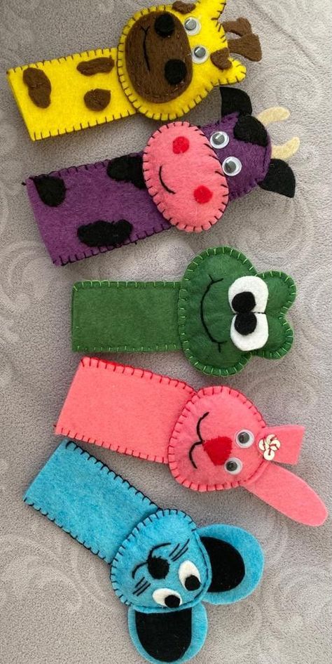 Finger Puppet Patterns, Felt Kids, Felt Puppets, Puppets For Kids, Busy Boards, Felt Toys Patterns, Felt Finger Puppets, Puppet Patterns, Felt Creations