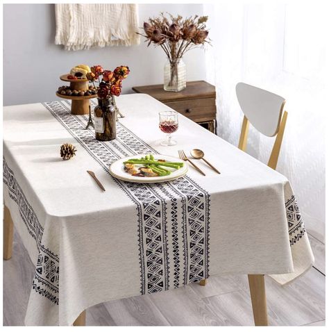 Tablecloth Inspiration, Rustic Tablecloth, Cover Photoshoot, Dining Room Tablecloth, Patio Gardens, Photoshoot Reference, Modern Tablecloths, Rustic Tablecloths, Dining Table Cloth