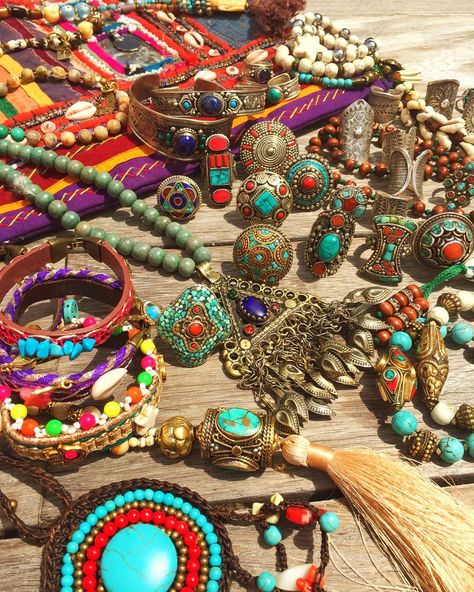 Maybe this is the reason my suitcase is sooo heavy!hellip Bohemian Decor Inspiration, Boho Colors, Positive Thinker, Mixed Patterns, Silver Jewelry Diy, Fashion Terms, Silver Turquoise Jewelry, Boho Life, Creative Soul