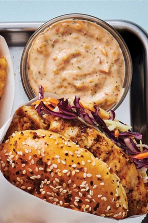 Image of Epicure's Grilled Cajun Chicken Burger Coleslaw Burger, Cajun Chicken Burger, Grilled Chicken Burgers, Epicure Recipes, Chicken Burgers Recipe, Creamy Coleslaw, Chicken Burger, Cajun Chicken, Coleslaw Mix