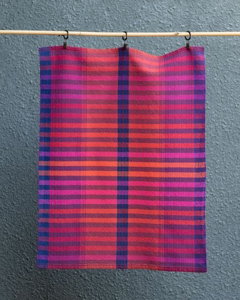 Colour And Weave Patterns, Color And Weave Draft, Painted Warp Weaving, Gradient Weaving, Towel Series, Purple Weaving Wall Hanging, Weaving Inspiration, Research Projects, Weaving Patterns