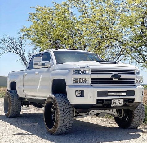 Lifted Duramax, Chevy Cateye, Chevy Z71, Ford F250 Diesel, Truck Builds, Chevy Duramax, 79 Series, Country Trucks, Chevy Trucks Silverado