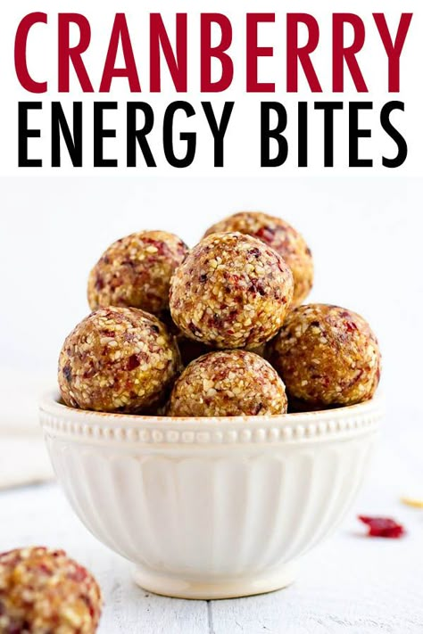 These cranberry energy bites are the perfect easy snack. Made with just 7 simple ingredients including almonds, cashews, dates and dried cranberries. #energybites #cranberryenergybites #eatingbirdfood Eating Bird Food, Autoimmune Diet, Energy Bites Recipes, Energy Ball Recipe, Cranberry Almond, Raw Almonds, Energy Balls, Bird Food, Energy Bites