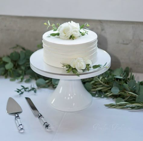 Wedding Cake Simple 1 Tier, Special Event Cakes, Small Wedding Cakes, Tiered Cake, Fall Wedding Cakes, Engagement Cakes, Simple Wedding Cake, Cake Trends, White Wedding Cake