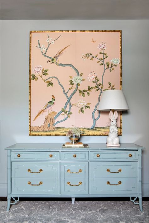 Gracie Wallpaper, Pink Chinoiserie, Chinoiserie Wall, Light Grey Walls, Hand Painted Wallpaper, Chinoiserie Wallpaper, Luxe Interiors, Painting Wallpaper, Pink Walls