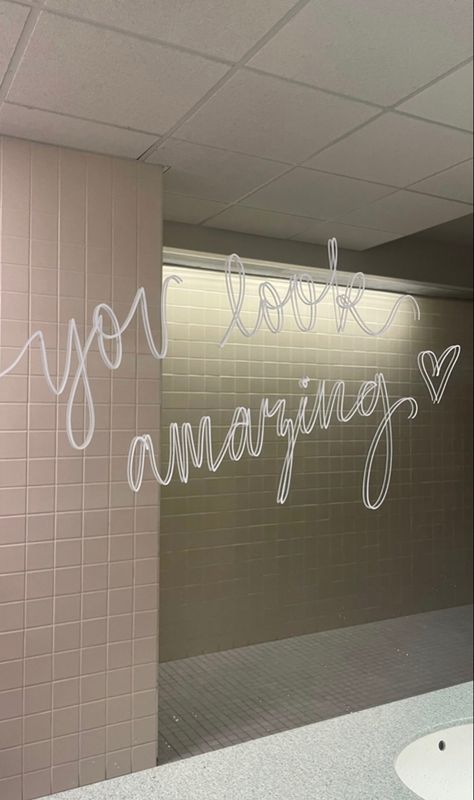 Quotes For Bathroom Mirror, Mirror Motivation Ideas, Mirror Vision Board, Cute Things To Put On Your Mirror, Mirror With Positive Affirmations, Mirror With Saying, Cute Mirror Messages, Daily Affirmations On Mirror, Messages On Mirrors