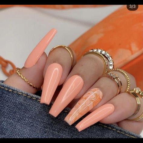 Peach Toes, Orange Peach Nails, Cream Color Nails, Peach Nails With Glitter, Peach Nails With Designs, Nails Classy Simple, Long Orange Nails, Fall Nails Classy, Coral Acrylic Nails