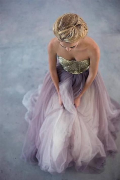 Lilac Grey & GORGEOUS Gold: Wedding Inspiration & Colour Ideas Sukienki Maksi, Fairy Prom Dress, Sparkle Prom Dress, Ombre Prom Dresses, Gold Wedding Inspiration, Tulle Evening Dress, Sweetheart Prom Dress, Grad Dresses, Cheap Prom Dresses