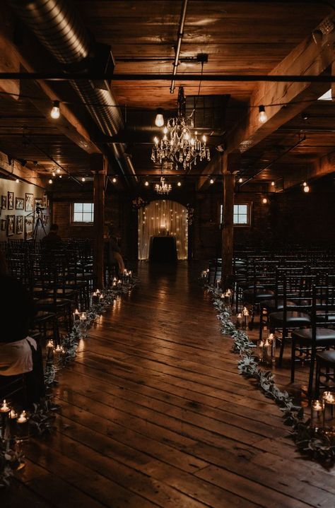 Wedding Venues NC Pretty Wedding Venues Indoor, Barn Venues Wedding, Fall Wedding Venues Indoor, Wedding Venues Indoor Simple, Inside Wedding Venues, Indoors Wedding, Nc Wedding Venues, Vintage Hollywood Wedding, Wedding Reception Rooms