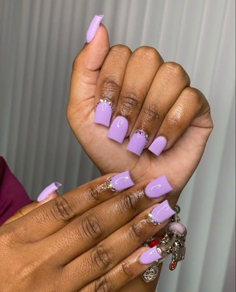 Colored Acrylic Nails Short, Zebra Acrylic Nails, Acrylic Nails Short Square, 18th Birthday Nails, Nail Chart, Pink Zebra Nails, Short Nails For Black Women, Nail Suggestions, Short Nail Ideas