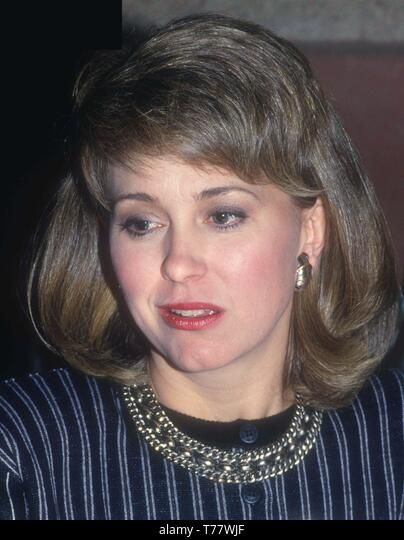 Jane Pauley 1989 Photo By John Barrett/PHOTOlink.net Stock Photo Jane Pauley, Tom Brokaw, Jackie Gleason, Jazz At Lincoln Center, Universal Studios Hollywood, Anniversary Event, Richard Branson, Julianne Moore, Business Icon