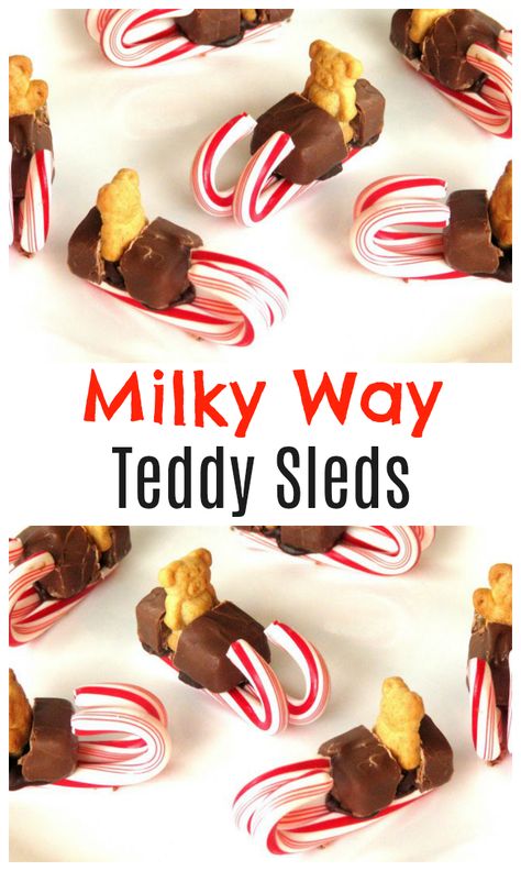 These cute Milky Way Teddy Sleds are perfect for class party treats at school and are easy to make! Make a batch to share at school or let the kids make their own! Sledding Party, Graham Cracker House, Class Snacks, Classroom Snacks, Christmas Arts, Christmas Snack, Baking Christmas, Christmas Arts And Crafts, Snack Cups