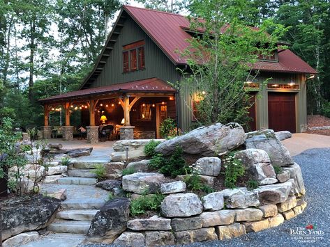 Cabin With Breezeway To Garage, Barndominium Lean To Porch, Garage With Covered Porch, Garage Open To Backyard, Barn Porch Ideas, Barn Guest House, Cabin With Garage, Barn With Apartment, Cottage Garage