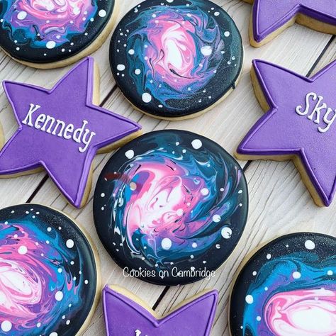 Cookies on Cambridge on Instagram: "In a galaxy far, far away..... . . .galaxy designs made possible by @sweetambs wonderful tutorial!" Groot Party, Galaxy Desserts, Galaxy Cookies, Galaxy Birthday, Creative Baking, Graduation Cookies, Sugar Cookie Designs, Cookie Favors, Star Cookies