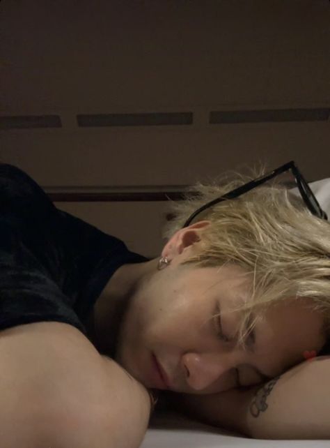 Jackson Wang Sleeping, Jackson Wang Boyfriend Material Wallpaper, Jackson Wang Wallpaper Boyfriend, Jackson Wang Husband Material, Jonghyun Boyfriend Material, Jackson Wang Cute, Got7 Boyfriend Material, Jackson Wang Boyfriend, Jackson Wang Got7