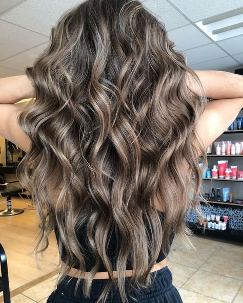 Level 6 With Highlights, Fall Brown Hair With Highlights, Fall Lowlights For Brunettes, Brown Hair Colors With Lowlights, Low Maintenance Highlights Brunettes, Hair Ideas Dyed, Dark Brown Hair With Highlights And Lowlights, Goldwell Colorance, Brown Lowlights