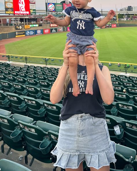 Mav’s 1st baseball game !! ⚾️🧢🎟️🦇 Baseball Games For Kids, Baseball Kids, Baby Baseball, Future Mommy, Baseball Baby, Kids Baseball, Baseball Game, Baseball Games, Games For Kids