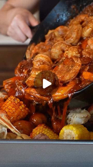 Shrimp And Crab Boil In Oven, Shrimp In A Bag Cajun Recipe, Southern Seafood Boil Recipes, How To Make A Shrimp Boil, Shrimp With Corn Recipes, Seafood Boil With Crab Legs And Shrimp, Juicy Crab Boil Recipe, Crab Leg Boil Recipe, Seafood Bowls Recipe