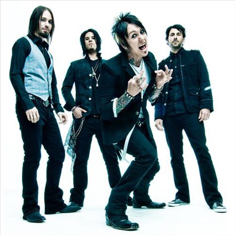 Jacoby Shaddix, Papa Roach, Punk Rock Bands, Rock Songs, I Love Music, All Music, Music Love, My Favorite Music