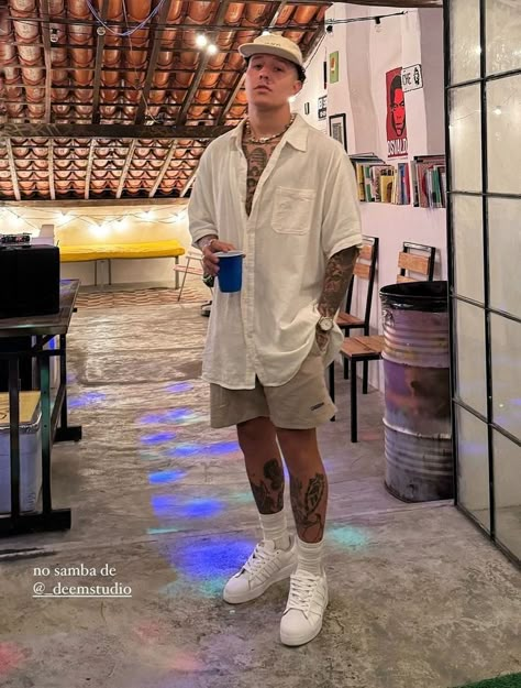 Keinemusik Outfit, Coachella Outfit Men, Festival Outfits Men, Outfits Men Streetwear, Mens Shorts Outfits, Aesthetic Outfits Men, Mens Summer Outfits, Mens Casual Outfits Summer, Camisa Social