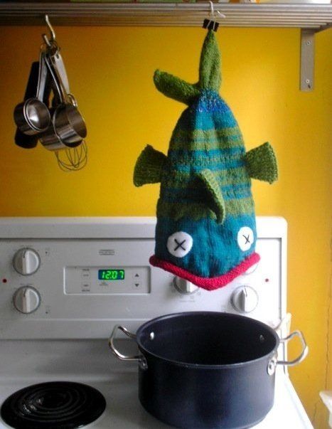 my version of the "fish hat" from knitty.com. this was a gift for a friend's nephew. fun to knit! and good stash busting project. free pattern. Fish Hat, Fun Patterns, Felted Animals, Knitting Magazine, Fish Patterns, Hat Knitting Patterns, Knitting Ideas, Sense Of Humor, Craft Time