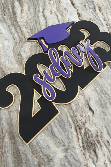 Celebrate your graduate this year with a beautiful sign that is customized with their graduation year, name and school colors. Perfect for senior pictures, senior night, and grad party decor. Diy Graduation Decorations, Grad Party Decor, Law School Graduation Gift, Graduation Party Backdrops, Senior Picture Props, College Senior Pictures, Senior Graduation Party, Law School Graduation, Graduation Party Planning