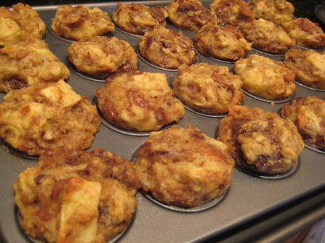 Bread Pudding Mini Muffins - Joy of Kosher Mini Bread Pudding, Bread Pudding Muffins, Breakfast Casserole Muffins, Muffins Breakfast, Vegan Scones, Bread Puddings, Gluten Free Flour Mix, Bake Bread, Scones Ingredients